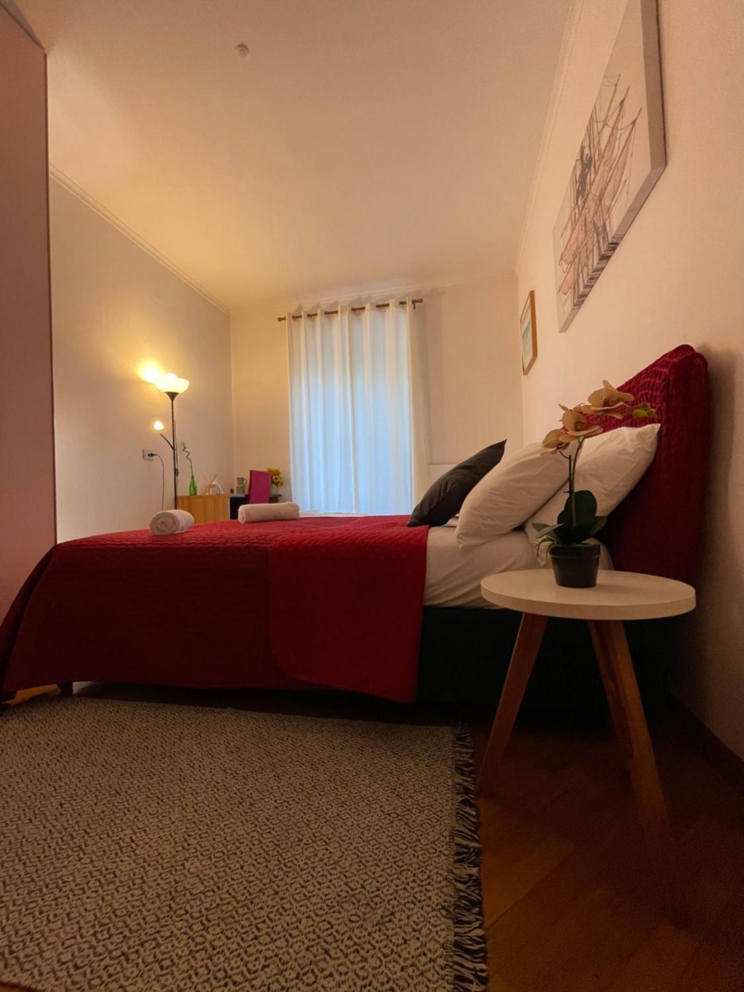 Holiday Colosseum Rome Bed and Breakfast Exterior foto