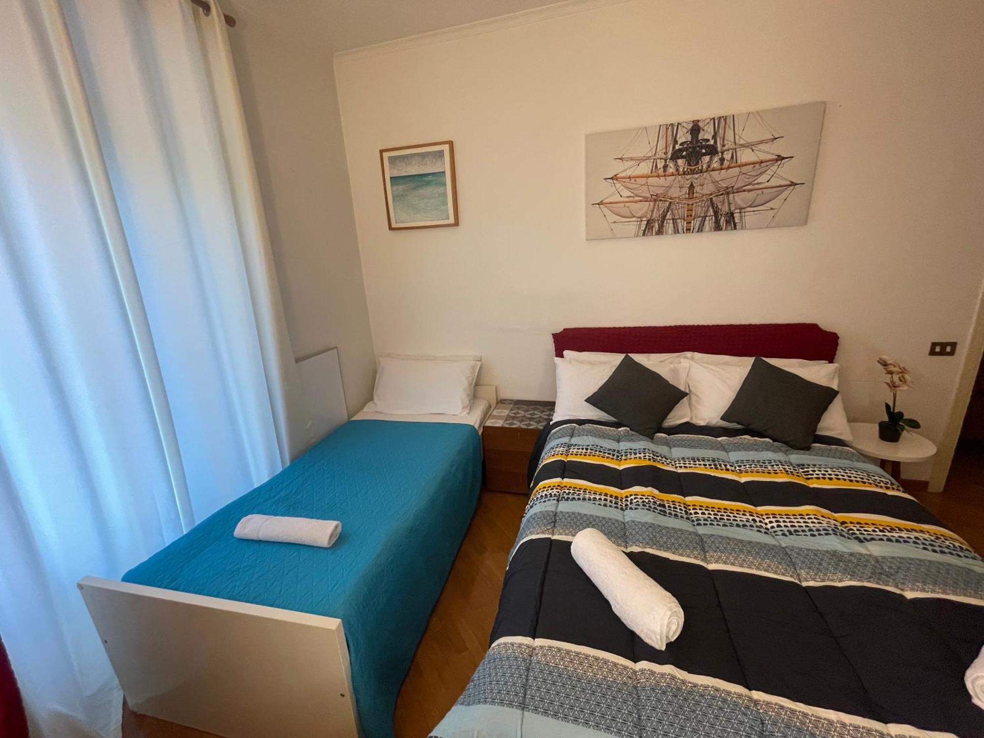 Holiday Colosseum Rome Bed and Breakfast Exterior foto